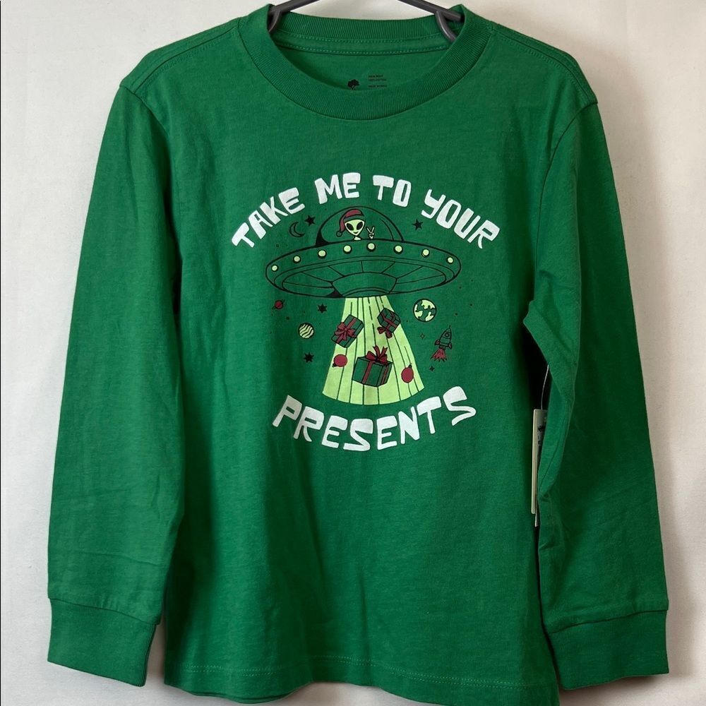 Tucker and Tate Nordstrom green Alien Santa Graphic Tee NWT